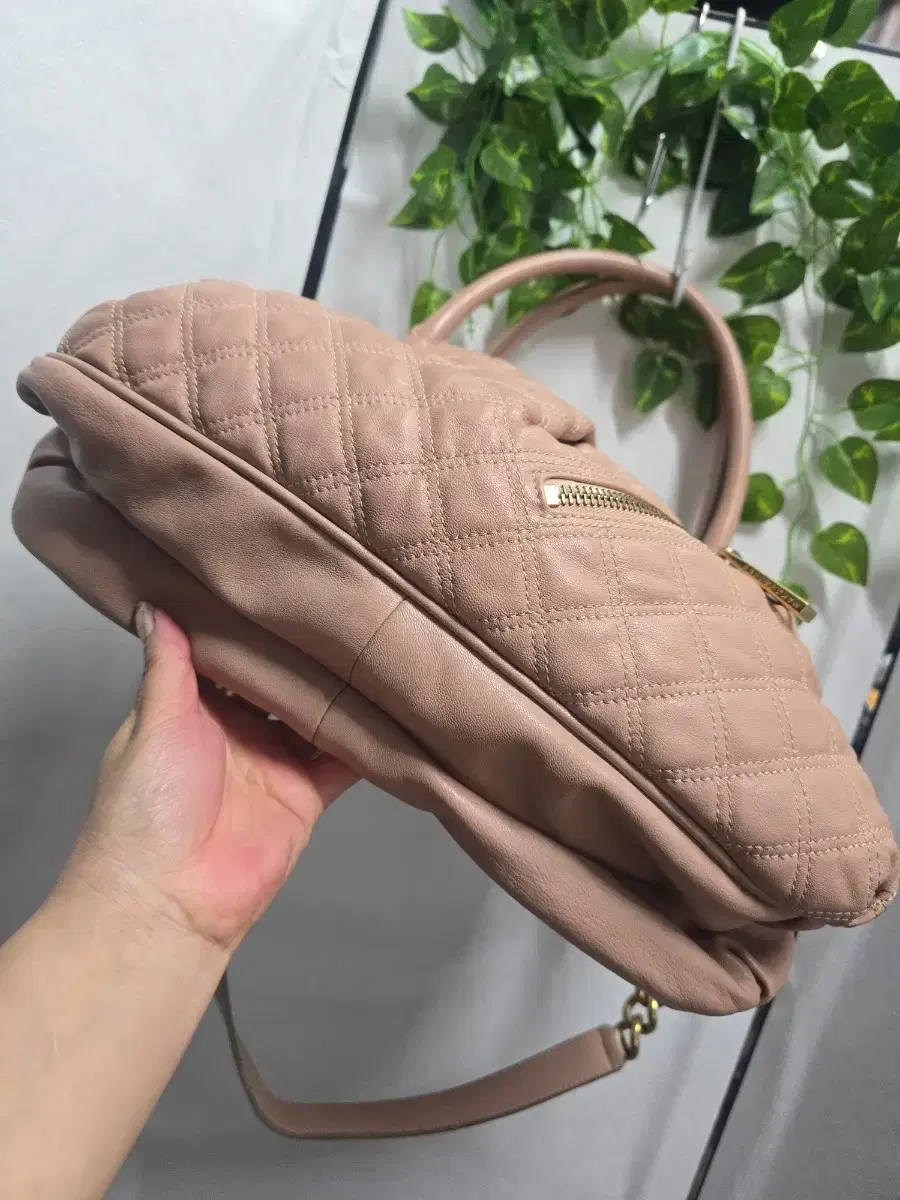 thumbnail-4